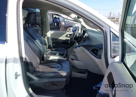 2019 Chrysler Pacifica Touring L Plus from USA, damaged, VIN 2C4RC1EG6KR597917